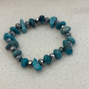 Turquoise and Silver Beaded Bracelet
